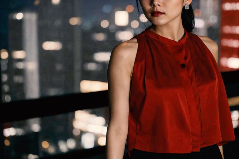 hoxes-knowledge-mistress-culture-billionaire-relationships-20250617-main-ver2